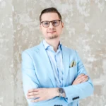 autorzy artykulow Krzysiek