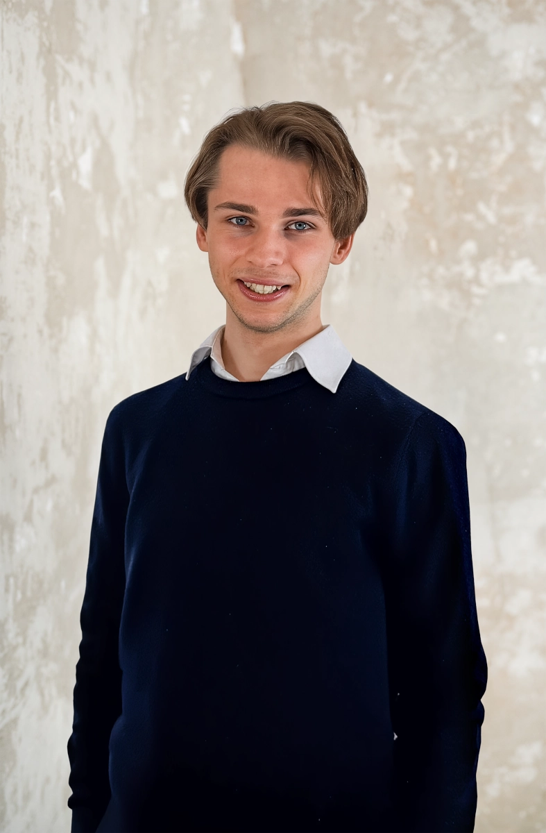 Miłosz Nowak New Business Specialist